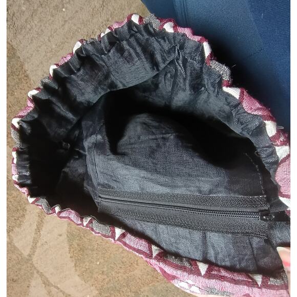 Sun Well Purple/ Pink Printed Canvas Lined Cinch Drawstring Backpack - Picture 8 of 9